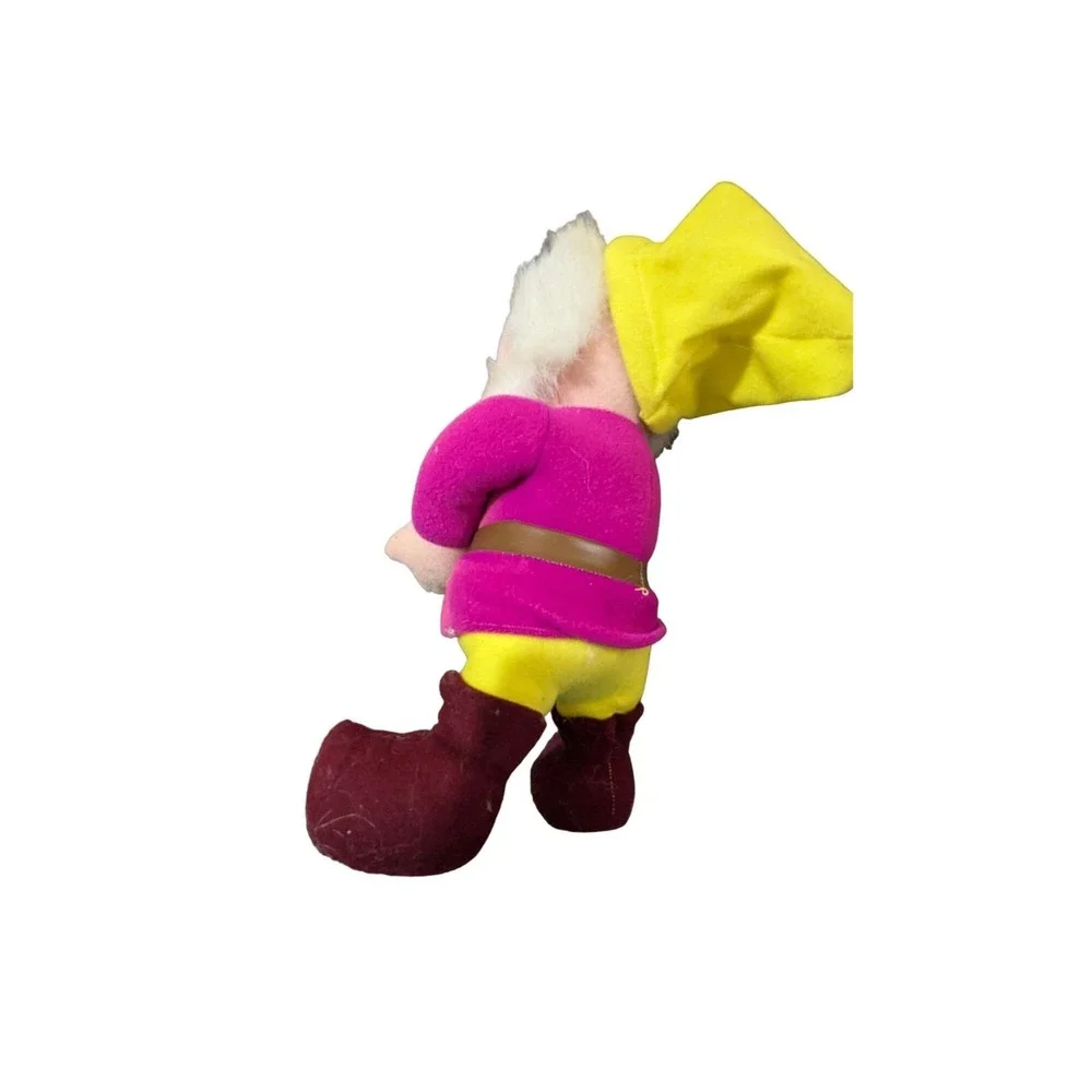 Disney Snow White Seven Dwarfs Happy Plush 12 Inch Stuffed Toy‎ Pink Yellow Hat